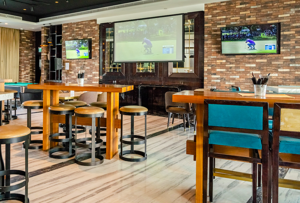 Find Your Sporting Sanctuary At 71 Sports Bar | | Dubai Restaurants Guide